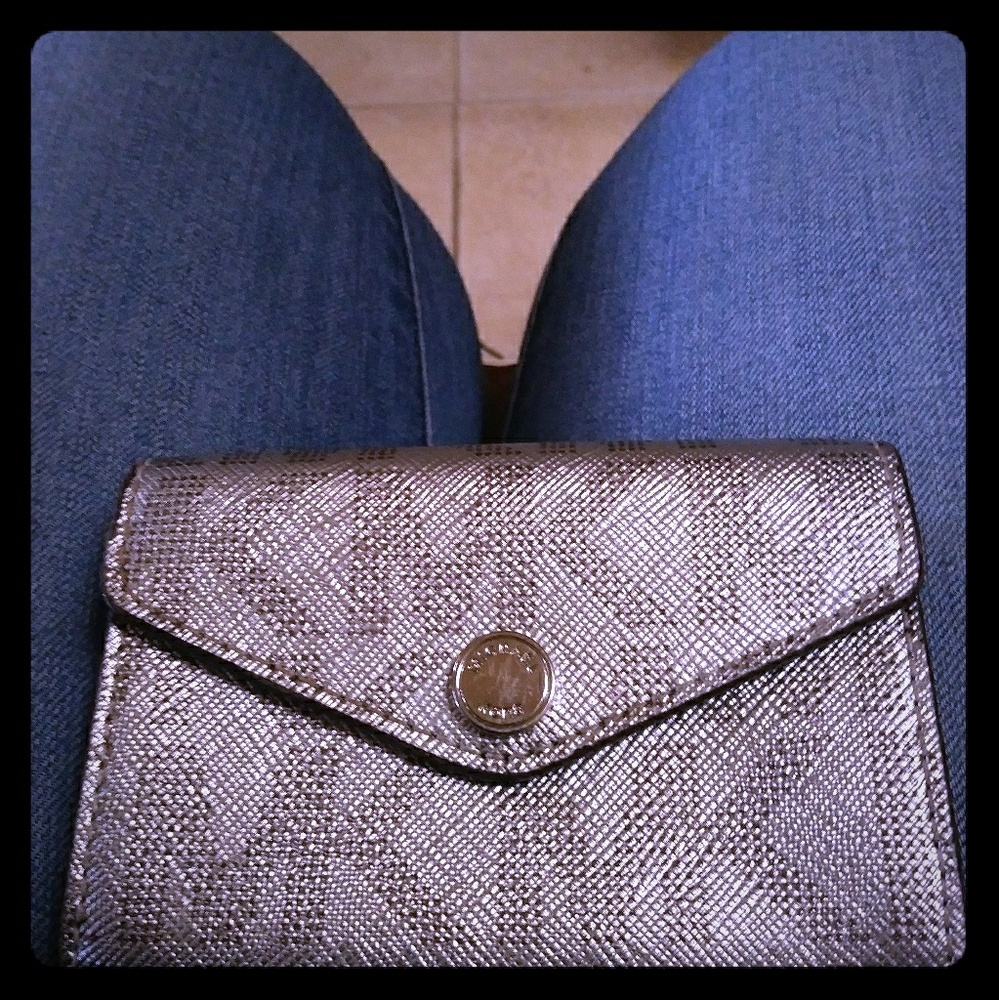 MK wallet
